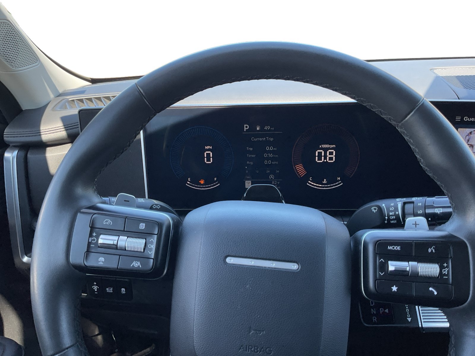 Used 2024 Hyundai Santa Fe SEL FWD image 12