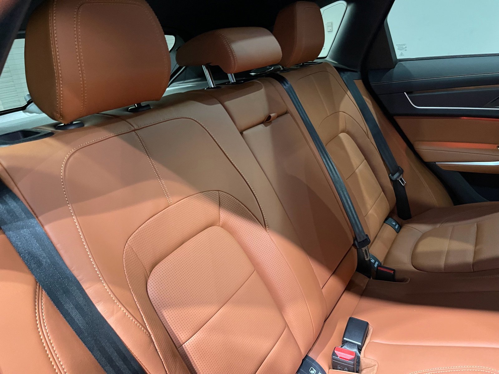 New 2026 Jaguar F-PACE R-Dynamic S image 23