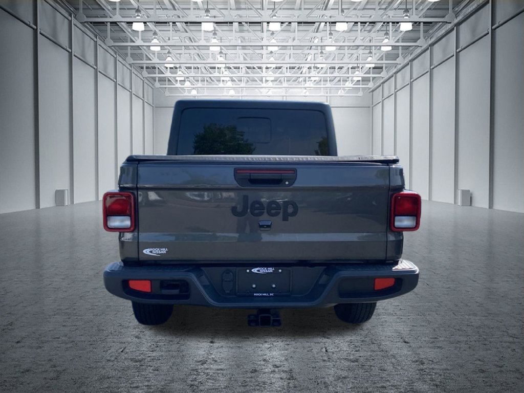 Used 2023 Jeep Gladiator Sport AWD/4WD image 6