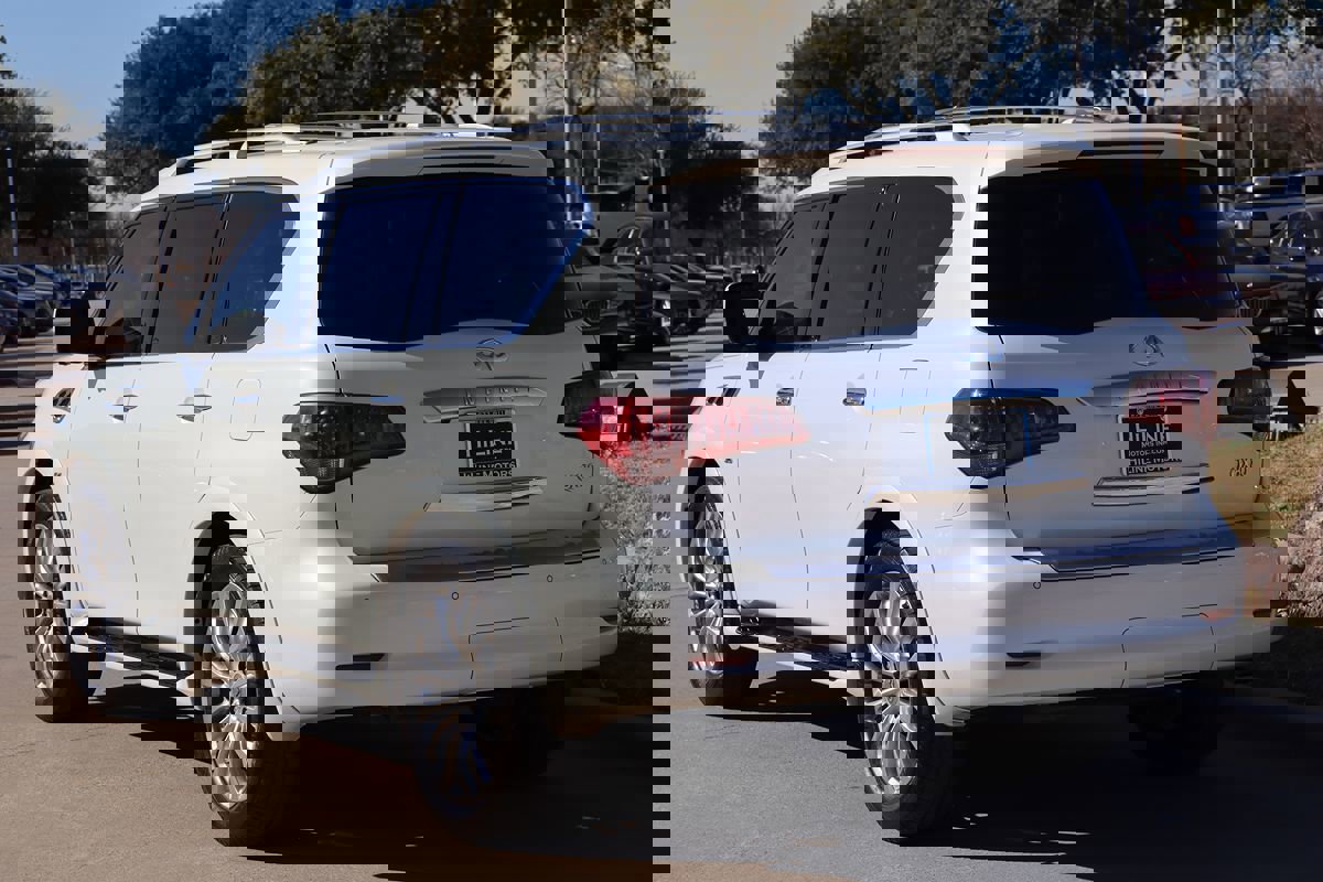 Used 2016 INFINITI QX80 Luxe w/ 22" Wheel Package image 9