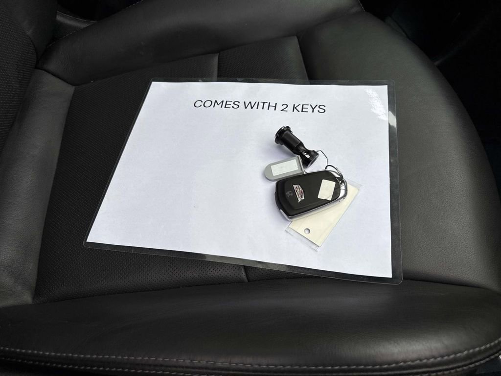 Used 2024 Cadillac XT5 Premium Luxury image 30