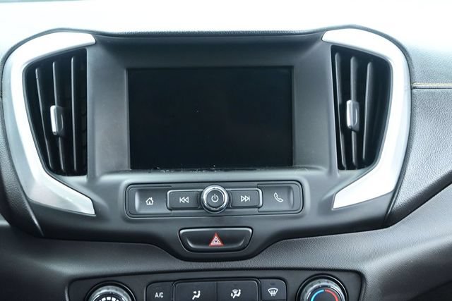 Used 2020 GMC Terrain SLE w/ Elevation Edition FWD image 25