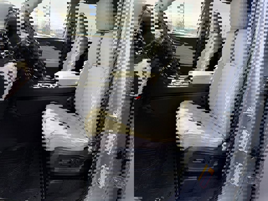 New 2026 Honda Pilot Touring image 25