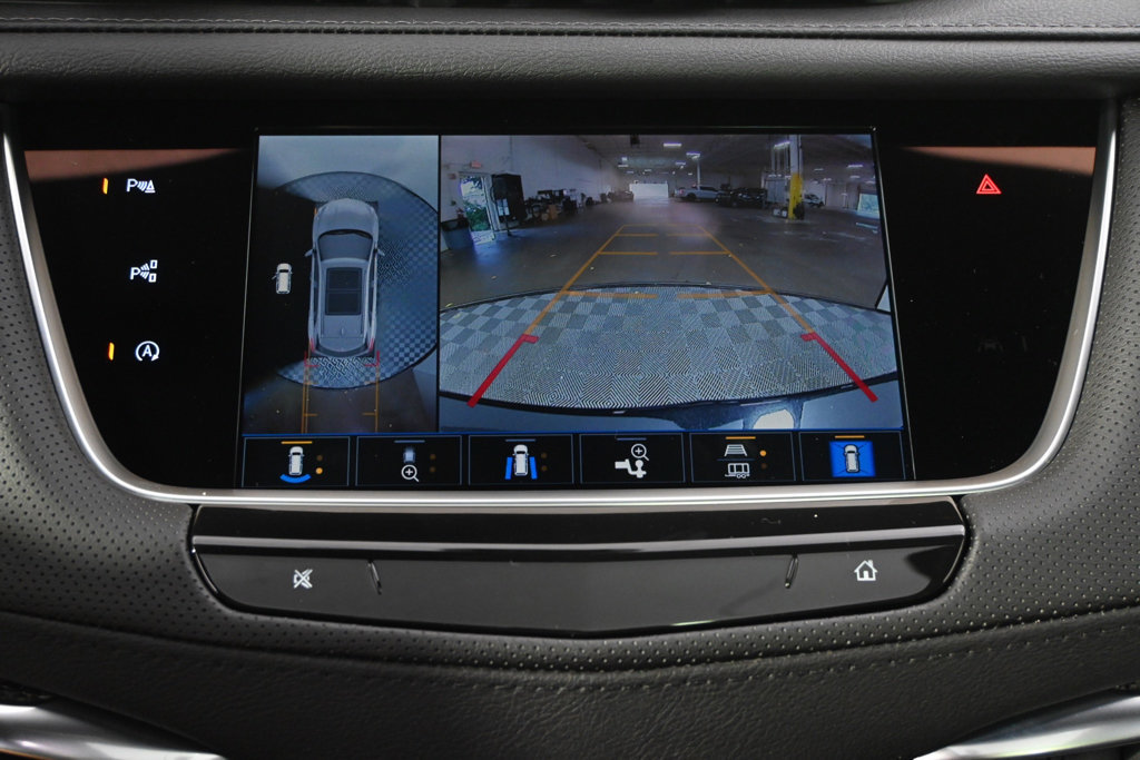New 2026 Cadillac XT5 Sportv w/ LPO, Floor Liner Package AWD/4WD image 30