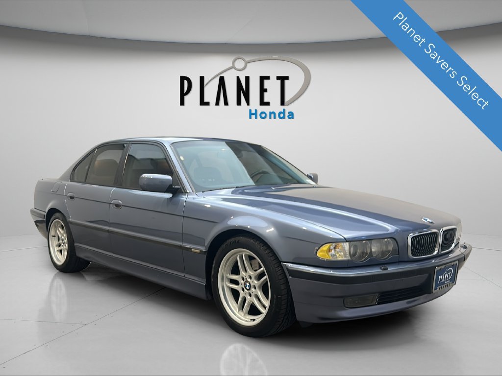 Used 2001 BMW 740i RWD image 1