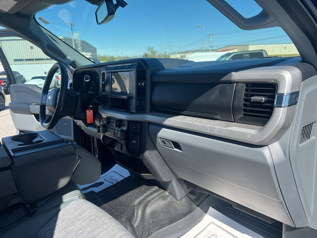 Used 2023 Ford F250 XLT w/ 360-Degree Camera Package AWD/4WD image 12