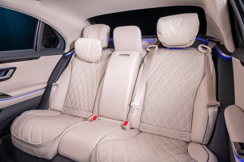 New 2026 Mercedes-Benz S 500 4MATIC image 25