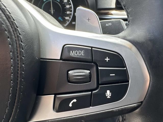 Used 2018 BMW 530e xDrive w/ M Sport Package 2 AWD/4WD image 29