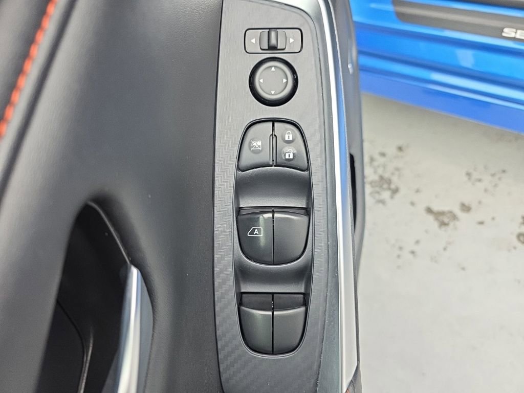 Used 2024 Nissan Sentra SR w/ SR Premium Package FWD image 15