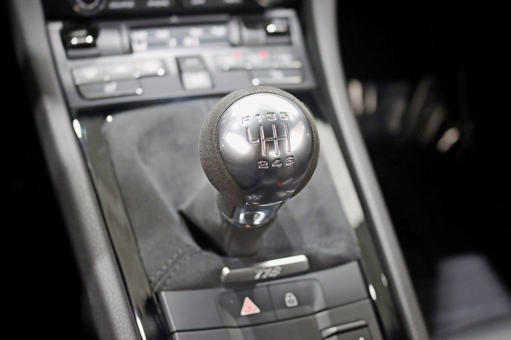 Used 2019 Porsche 718 Cayman S image 24