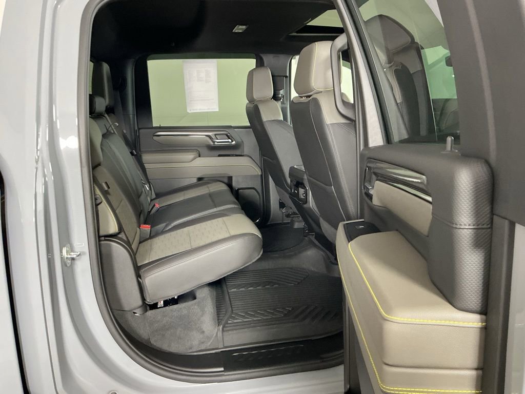 Used 2024 Chevrolet Silverado 2500 ZR2 w/ ZR2 Bison Edition image 5