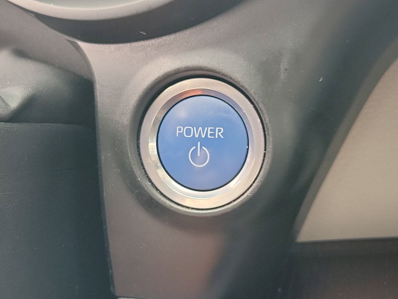 Used 2023 Toyota Sienna XLE FWD image 31