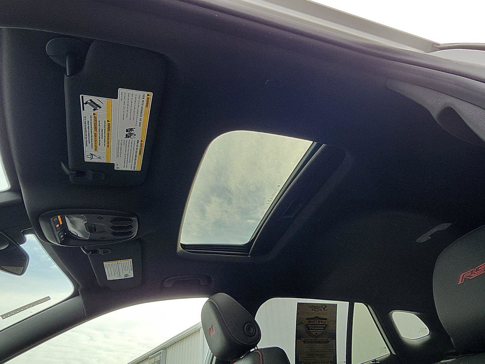 New 2026 Chevrolet Trax RS w/ Sunroof Package image 21