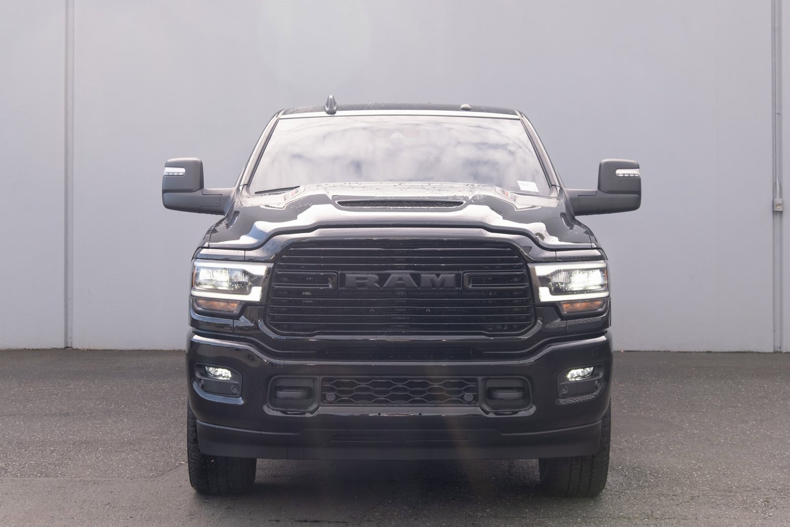 Used 2024 RAM 2500 Laramie w/ Night Edition image 21