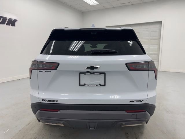 New 2026 Chevrolet Equinox ACTIV w/ Safety and Technology Package image 6