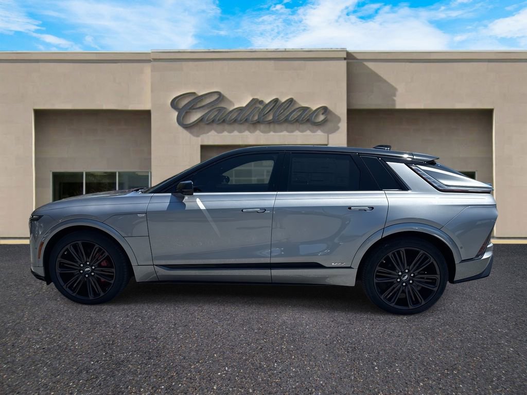 New 2026 Cadillac Lyriq V image 6