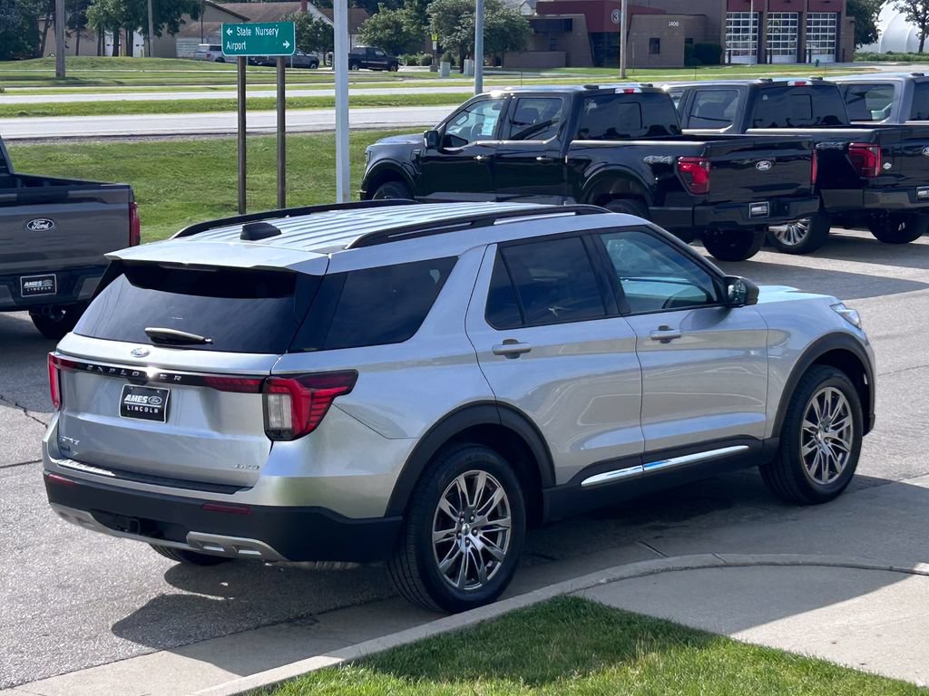 Certified 2025 Ford Explorer Active w/ Active Comfort Package AWD/4WD image 6