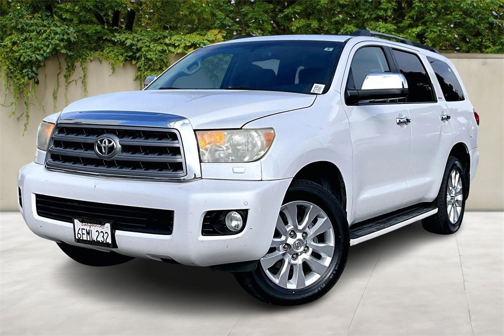 Used 2008 Toyota Sequoia Platinum image 3