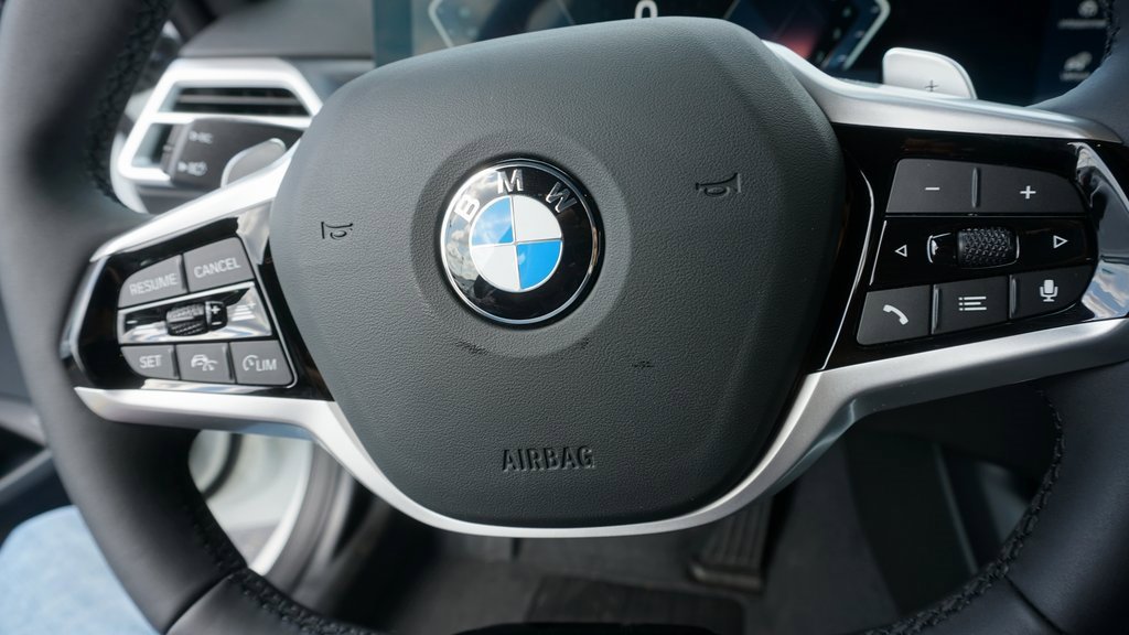 New 2025 BMW 230i xDrive Coupe w/ Convenience Package image 11