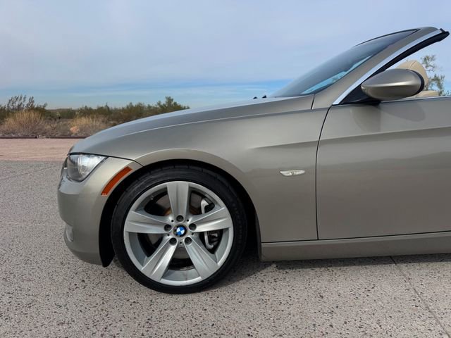 Used 2008 BMW 335i Convertible w/ Premium Pkg image 13