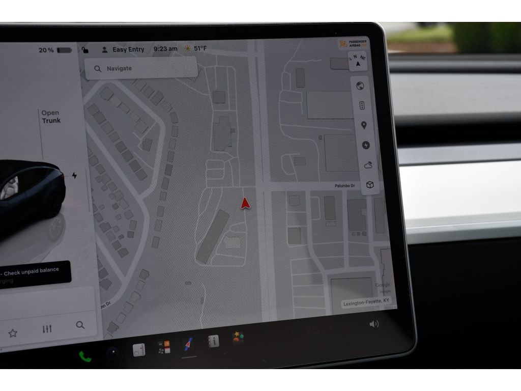 Used 2024 Tesla Model Y Long Range AWD/4WD image 22
