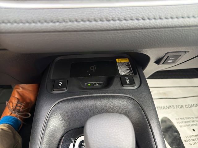 Used 2024 Toyota Corolla XLE FWD image 23
