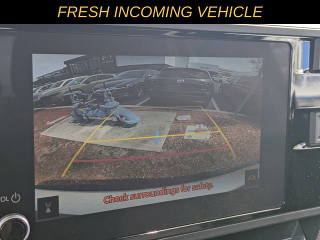 Used 2025 Toyota Tundra SR w/ SR Tow Package AWD/4WD image 18