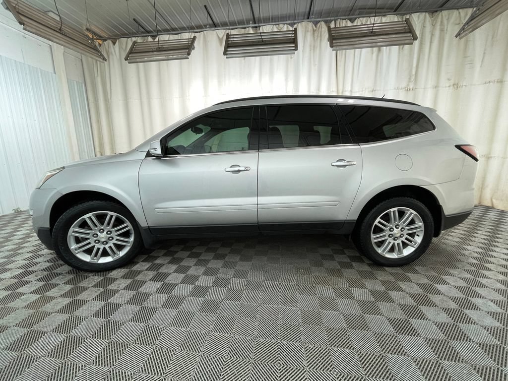 Certified 2015 Chevrolet Traverse LT w/ Style and Technology Package FWD image 16