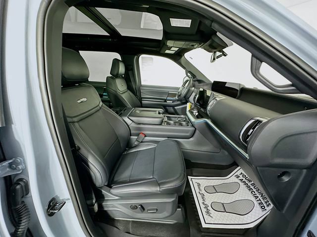 New 2025 Ford Expedition Platinum image 36