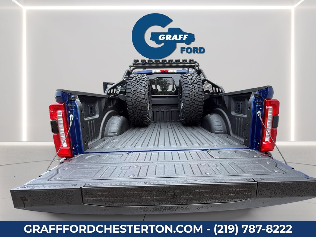 New 2026 Ford F250 Lariat w/ Black Appearance Package AWD/4WD image 16