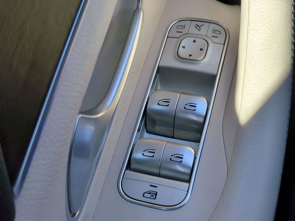 Used 2024 Mercedes-Benz GLE 350 4MATIC image 25