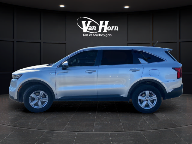 Used 2021 Kia Sorento LX AWD/4WD image 4