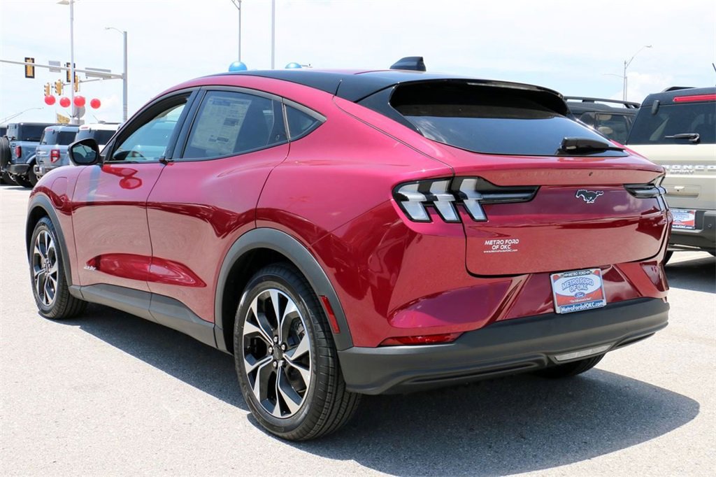 New 2025 Ford Mustang Mach-E Select w/ Comfort Package Lite image 7