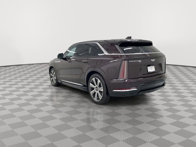 New 2025 Cadillac Escalade IQ Luxury 2 image 8