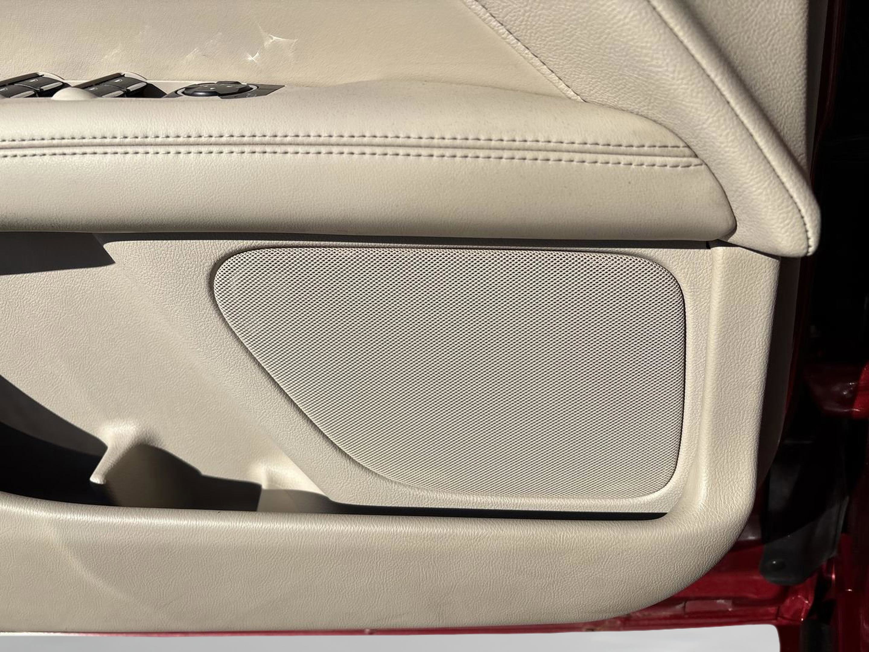 Used 2017 Lincoln MKZ Select FWD image 26