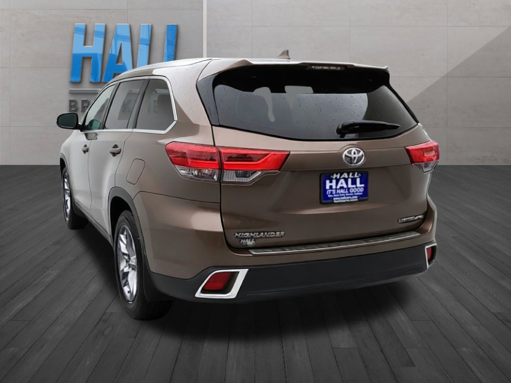 Used 2019 Toyota Highlander Limited AWD/4WD image 4