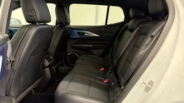New 2026 Chevrolet Equinox EV LT AWD/4WD image 18