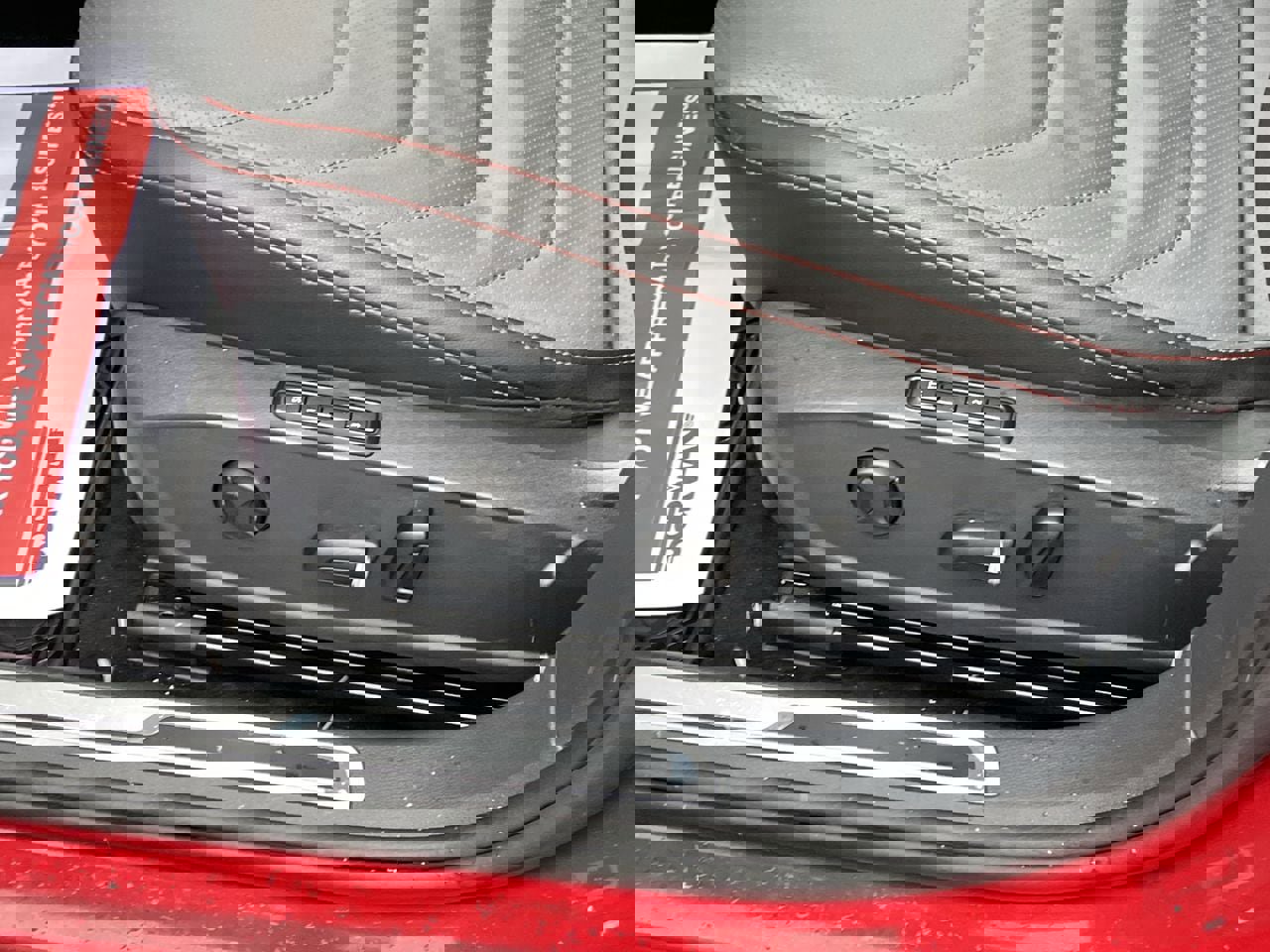 Used 2025 Volkswagen Jetta GLI Autobahn image 28