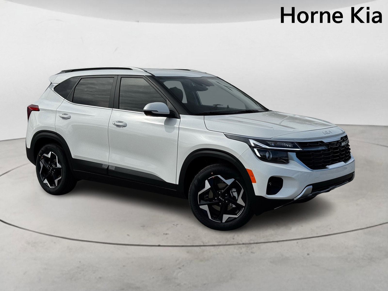 New 2026 Kia Seltos EX image 2