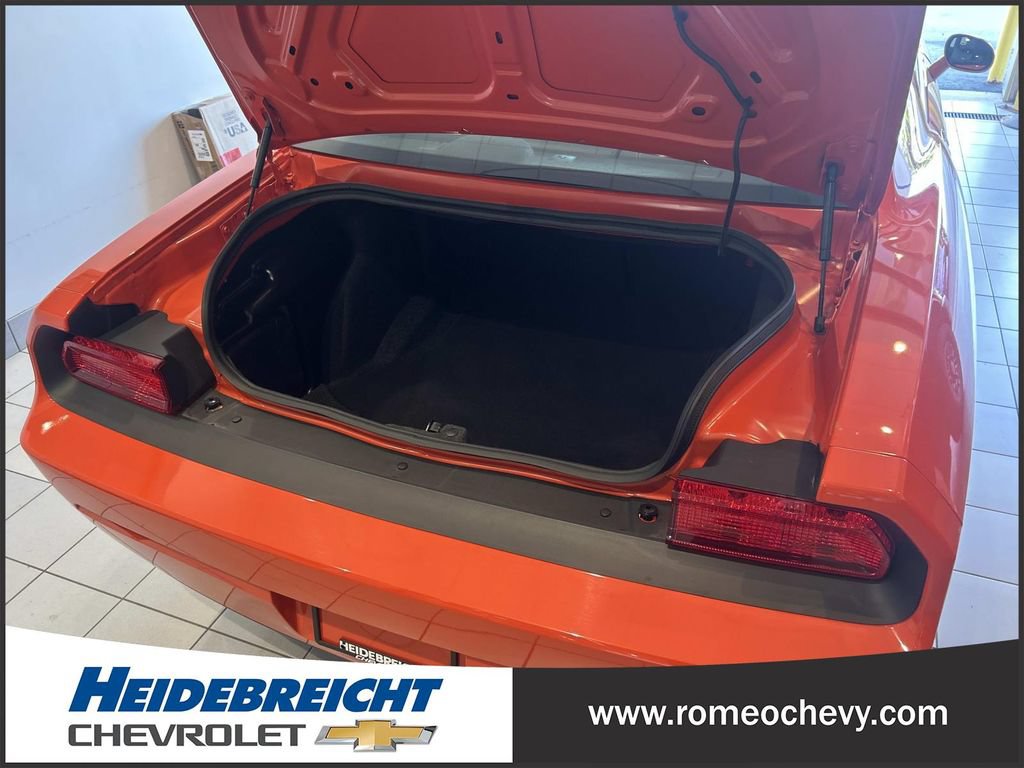 Used 2008 Dodge Challenger SRT8 RWD image 15