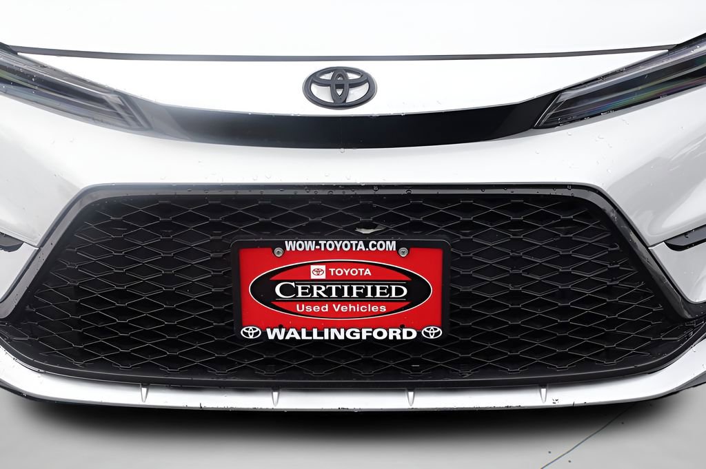 Certified 2025 Toyota Corolla SE w/ SE Premium Package FWD image 13