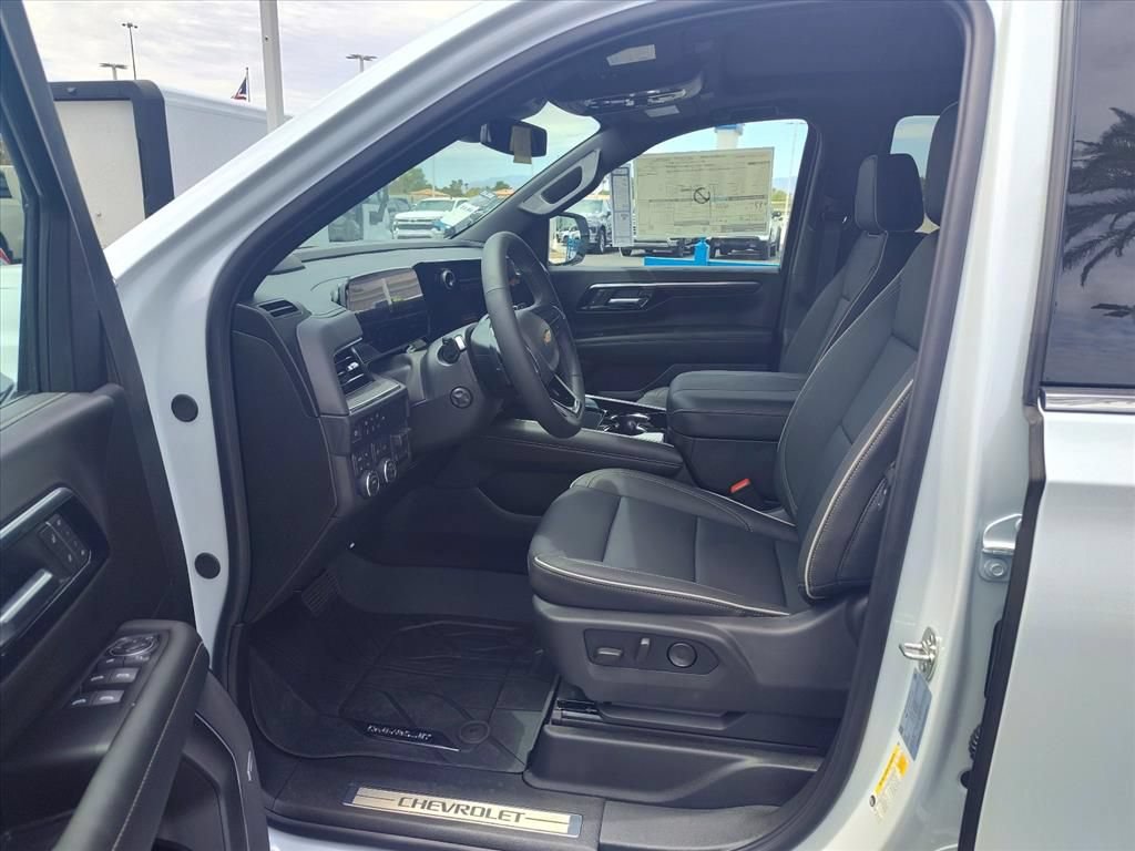 New 2026 Chevrolet Tahoe Premier w/ Sun And Tow Package AWD/4WD image 5