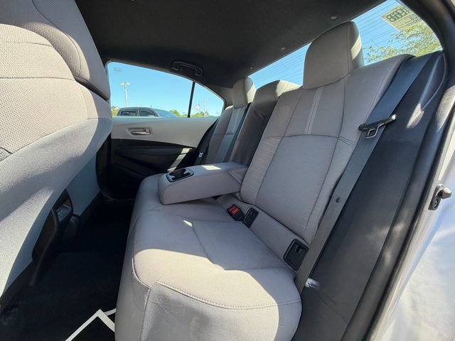 Used 2025 Toyota Corolla SE FWD image 9