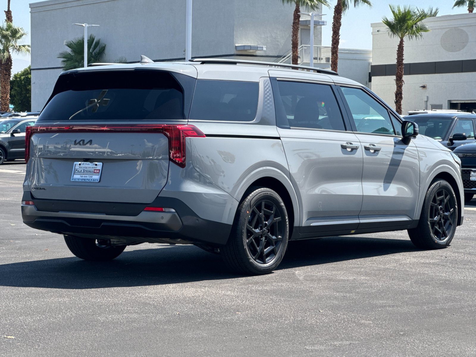 New 2026 Kia Carnival SX image 3
