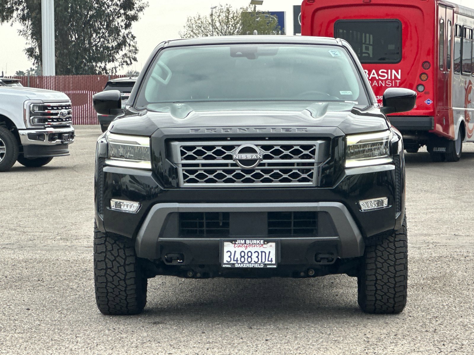 Used 2022 Nissan Frontier SV w/ SV Premium Package image 9