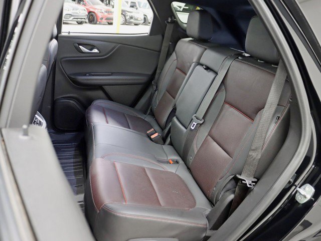 Used 2022 Chevrolet Blazer RS w/ Driver Confidence II Package AWD/4WD image 23