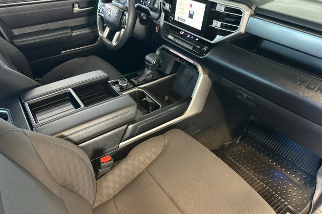 Used 2024 Toyota Tundra SR5 w/ TRD Off-Road Package AWD/4WD image 17