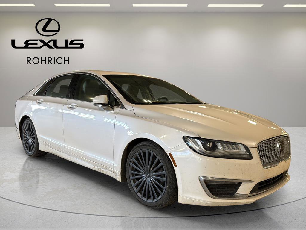 Used 2017 Lincoln MKZ Reserve w/ Climate Package AWD/4WD image 4