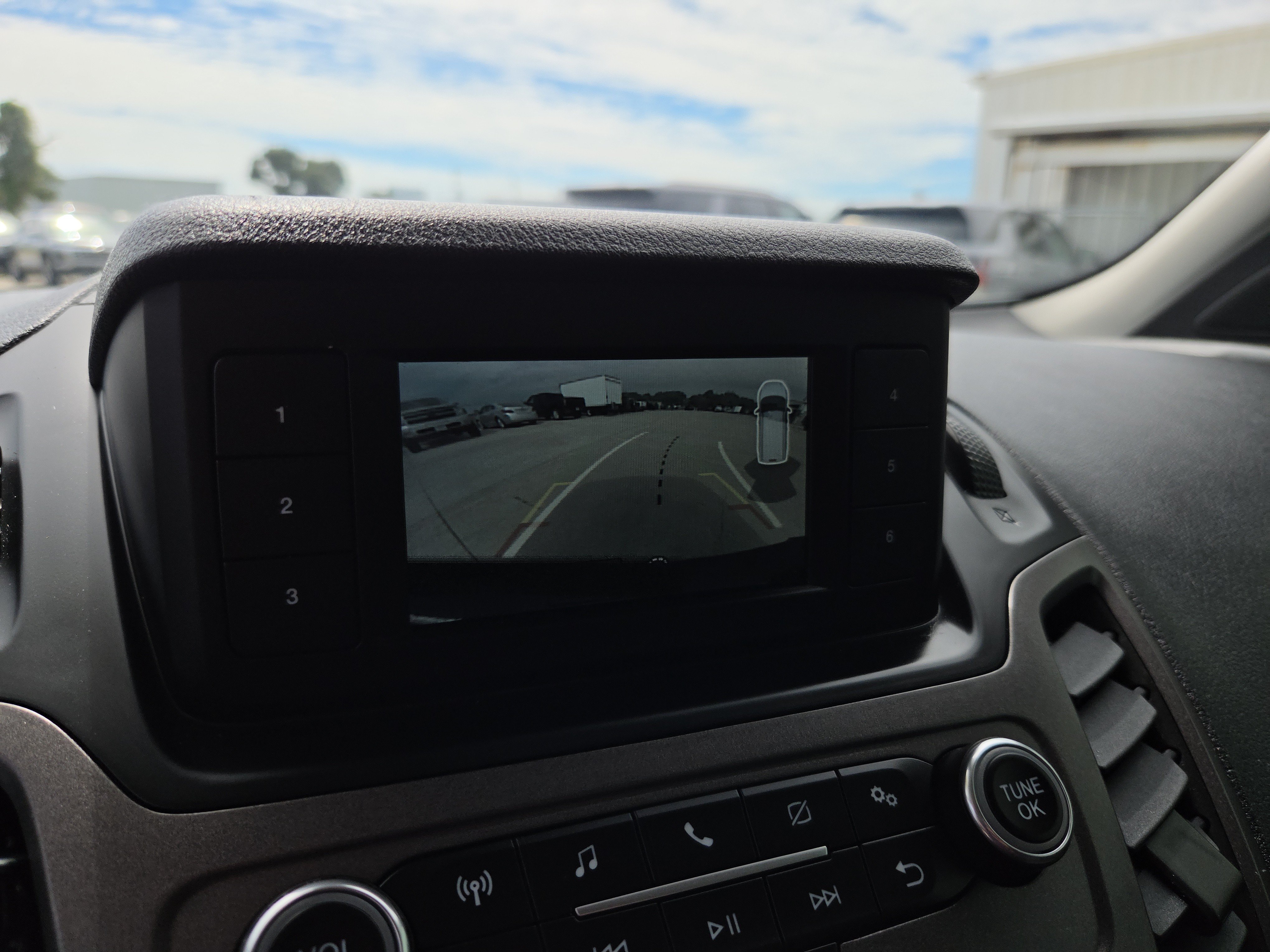 Used 2021 Ford Transit Connect XL FWD image 21