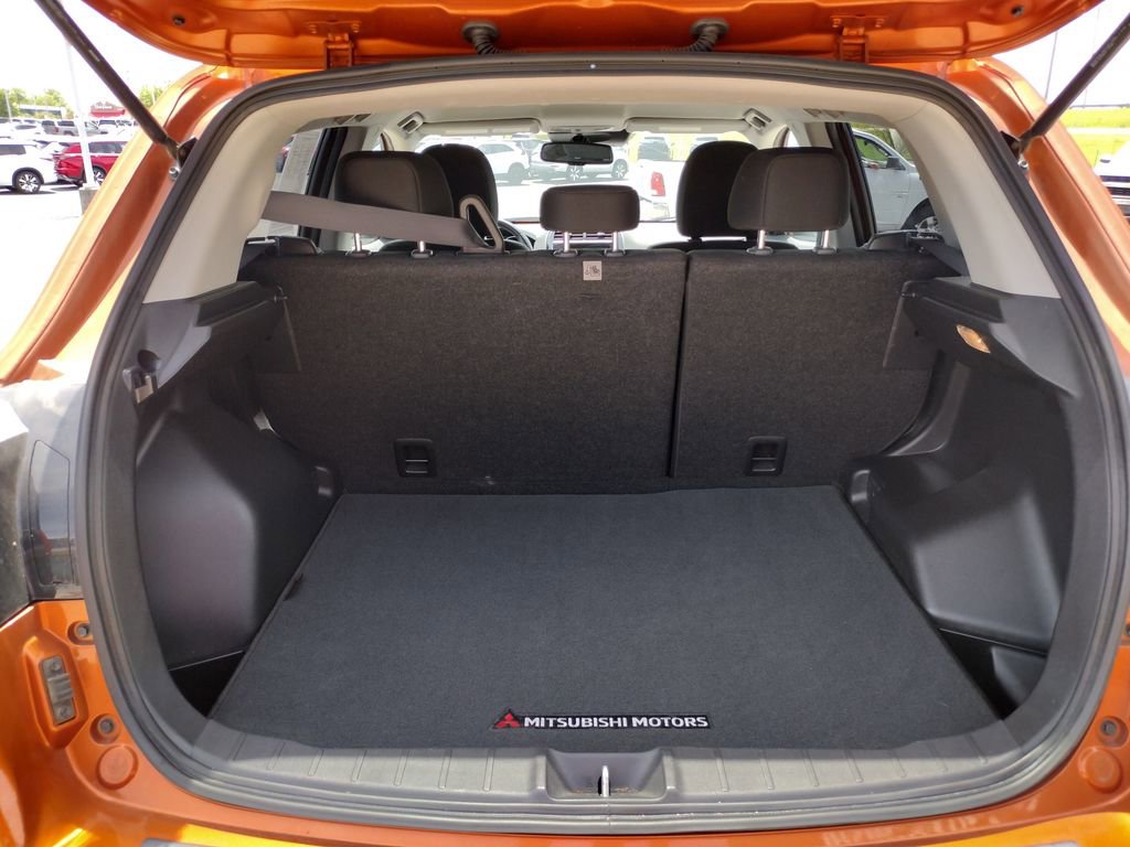 Used 2023 Mitsubishi Outlander Sport LE AWD/4WD image 16